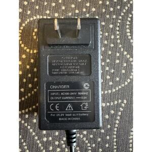 Innov 6.5V AC/DC Adapter Power Supply Black IVP0650-1300 Barrel Connector